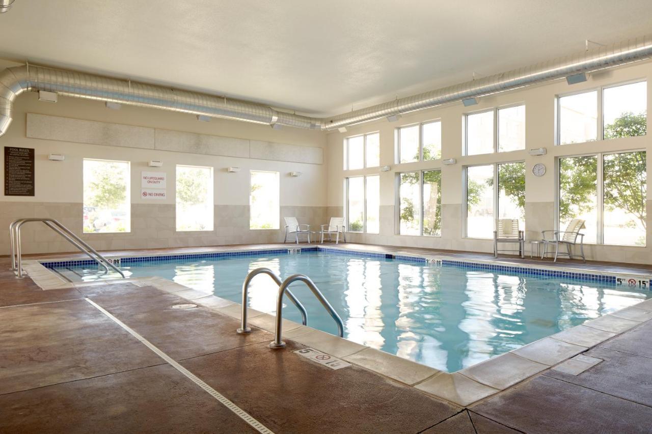 Hyatt Place Detroit/Auburn Hills Extérieur photo