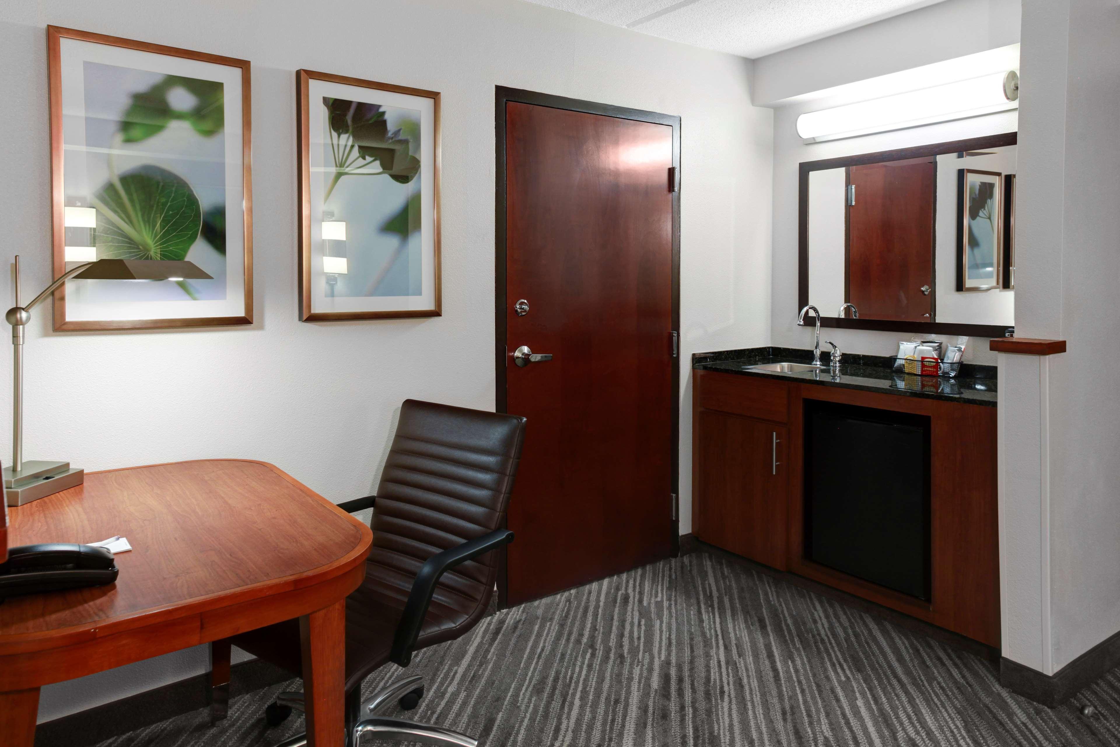 Hyatt Place Detroit/Auburn Hills Extérieur photo